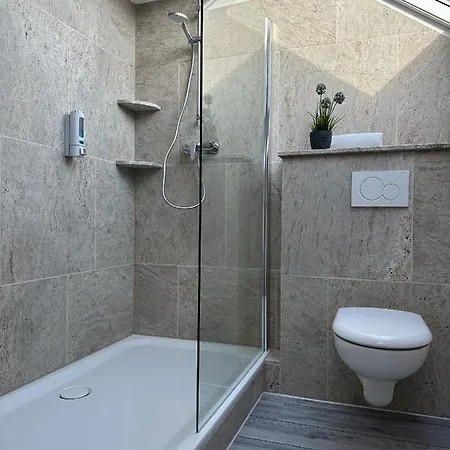 Mertinkus Nordseehotel Bed & Breakfast *