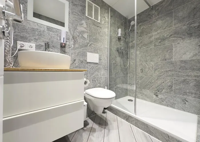 Mertinkus Nordseehotel Куксхафен