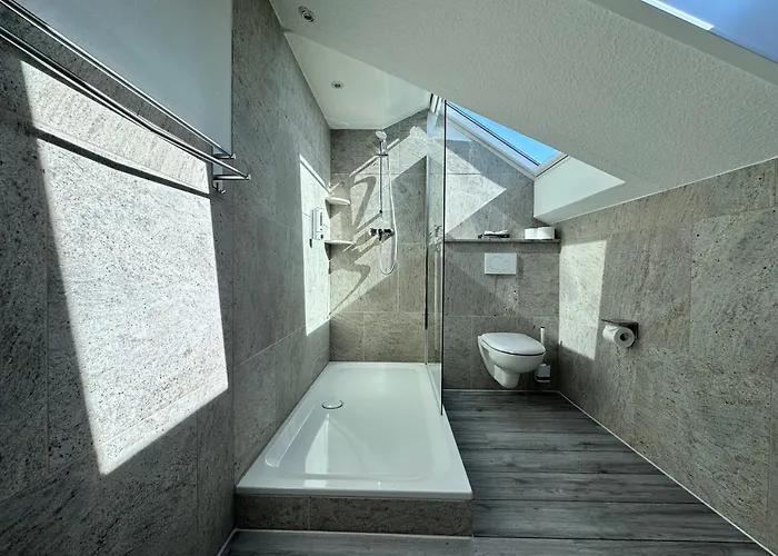 Mertinkus Nordseehotel * Куксхафен